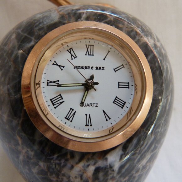 Apple Shaped Marble Table Clock Paperweight Home Decor Figurine - Picture 7 of 8